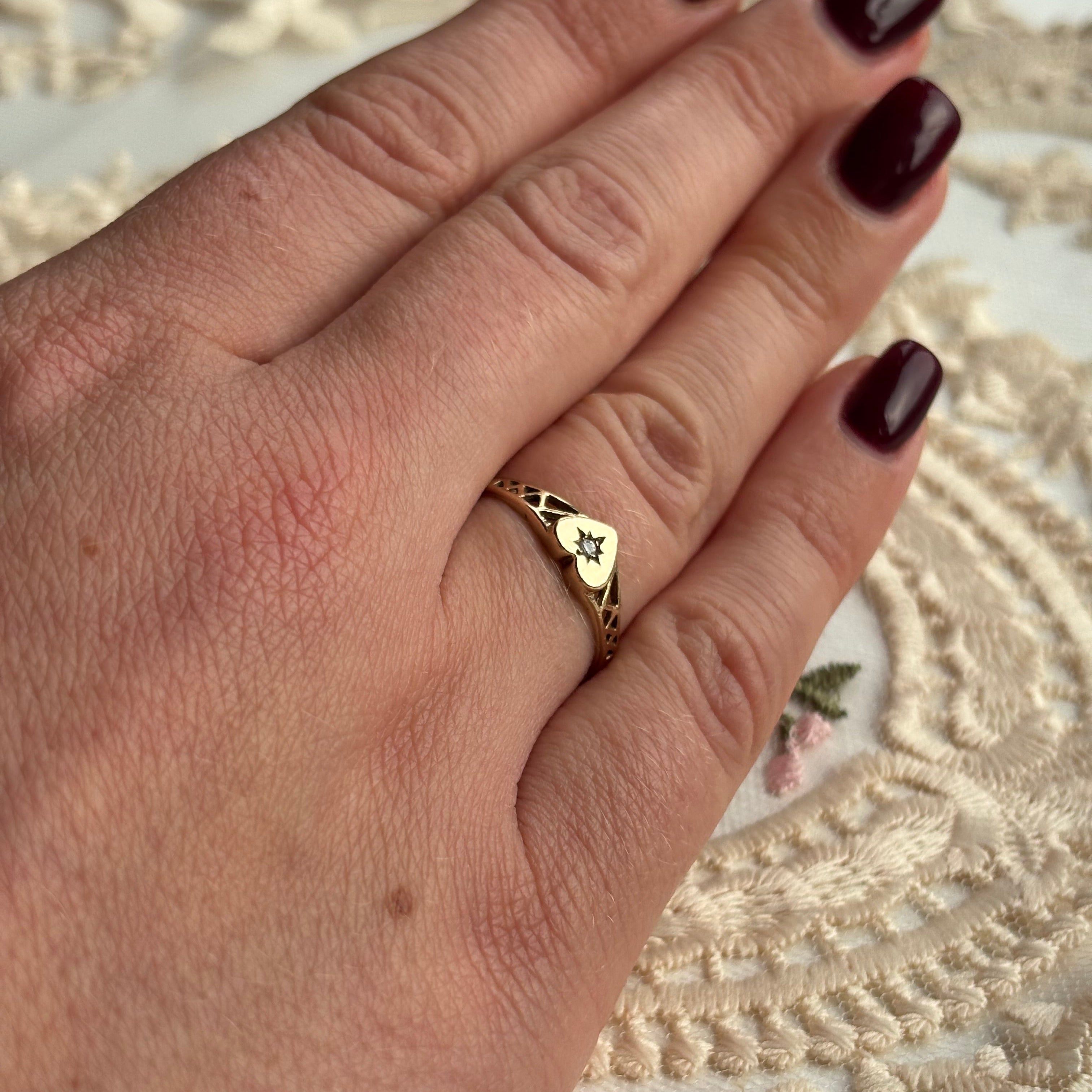 9ct Gold Diamond Heart Ring