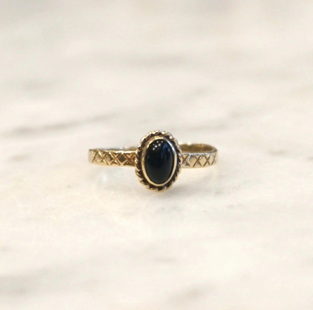 9ct Gold Black Onyx Oval