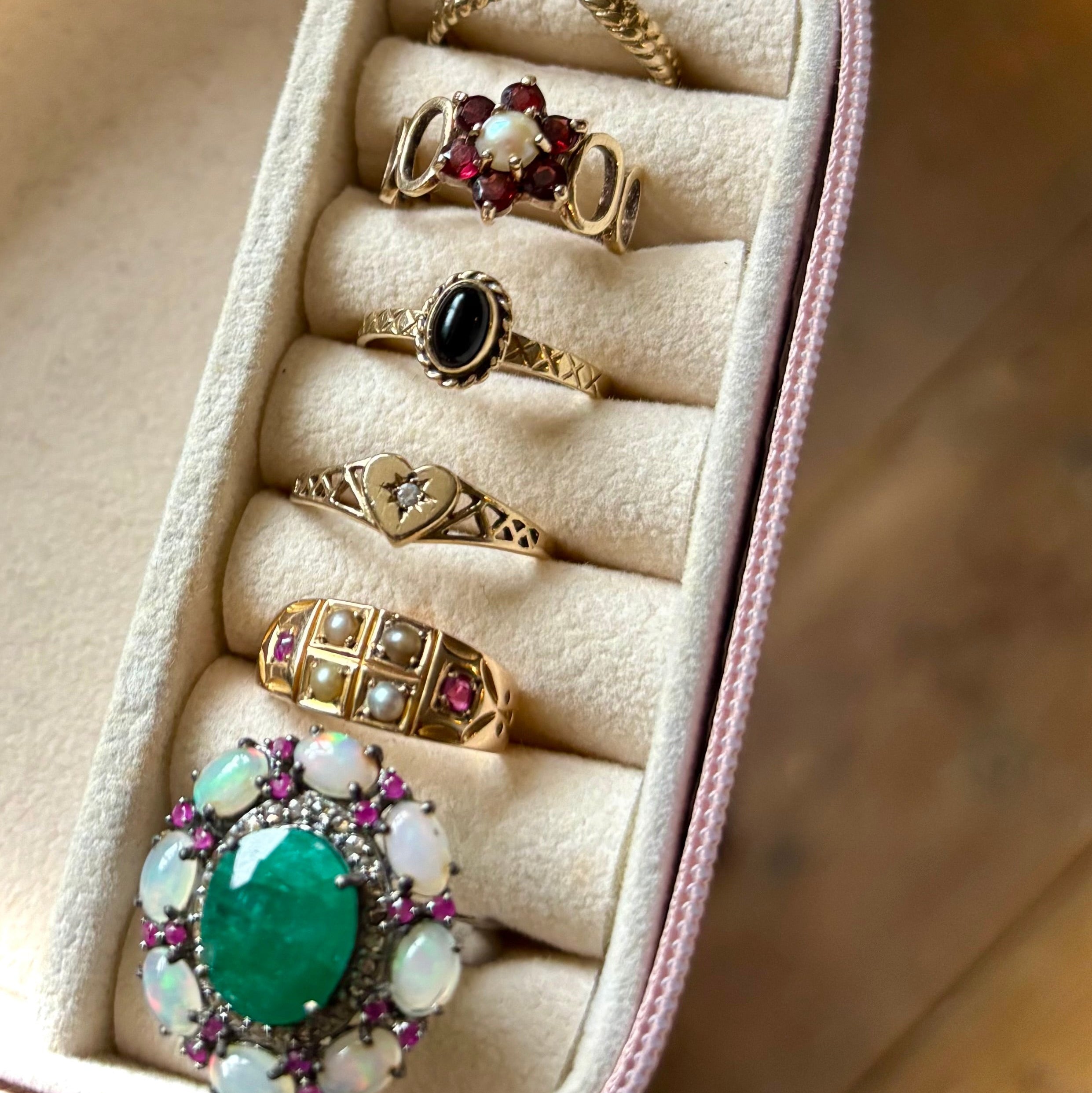 9ct Gold Diamond Heart Ring