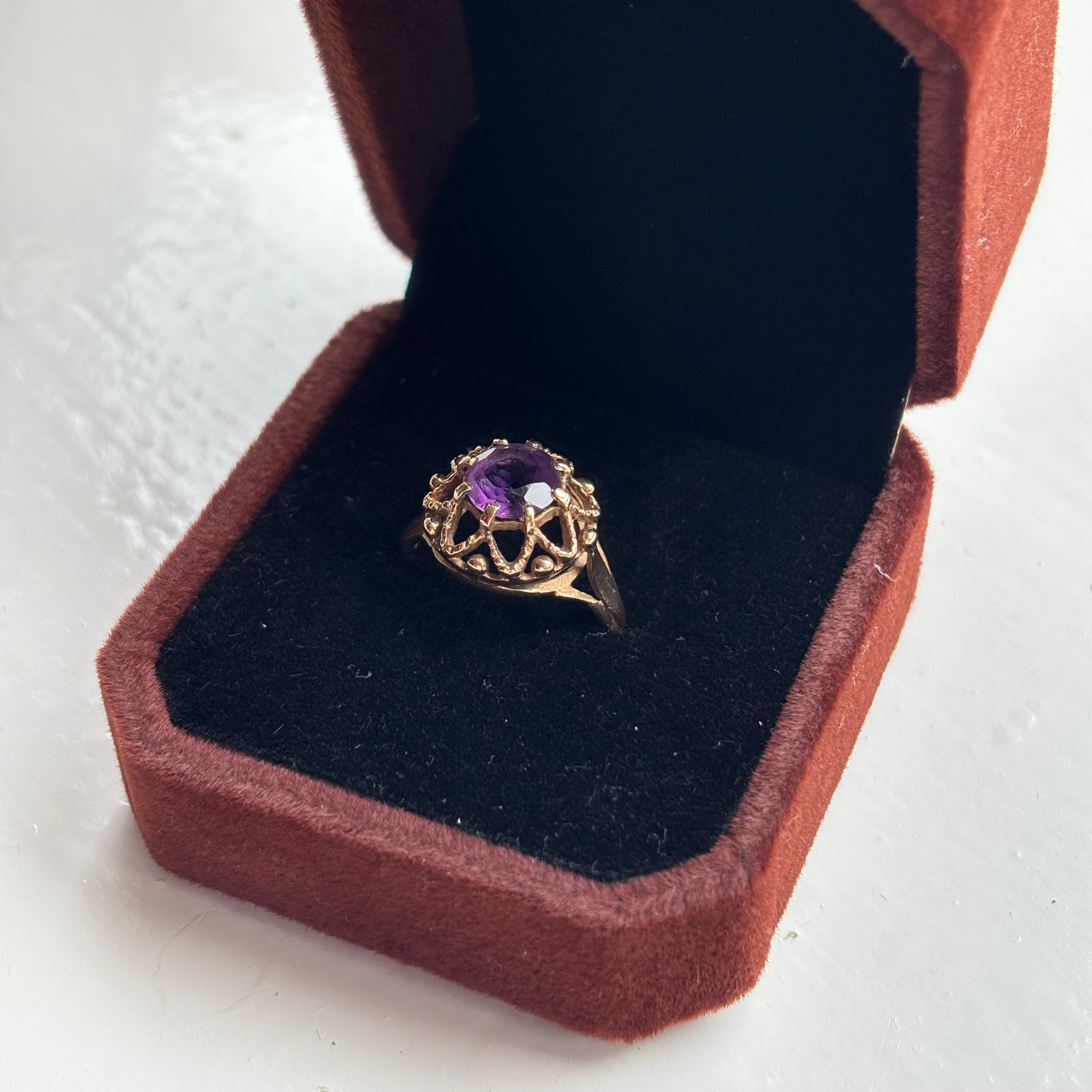 9ct Gold Amethyst Statement Ring