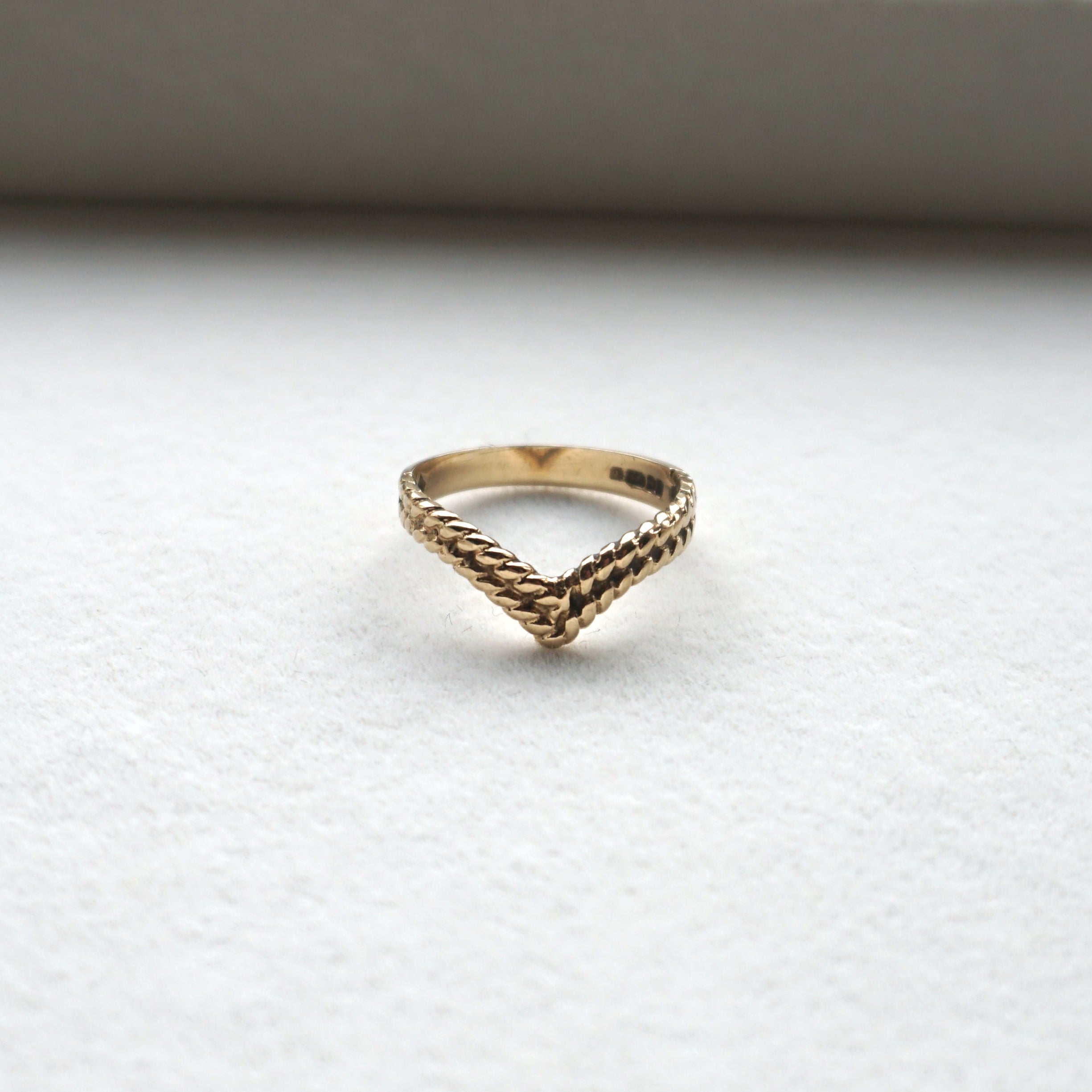 9ct Yellow Gold Chevron Ring