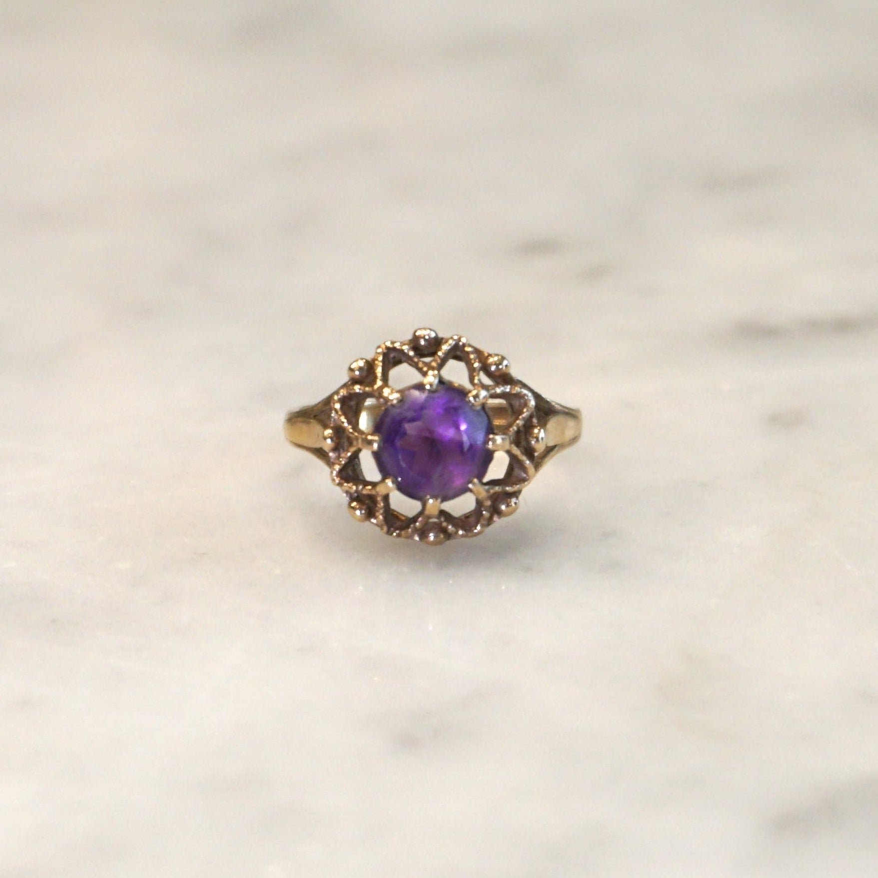 9ct Gold Amethyst Statement Ring