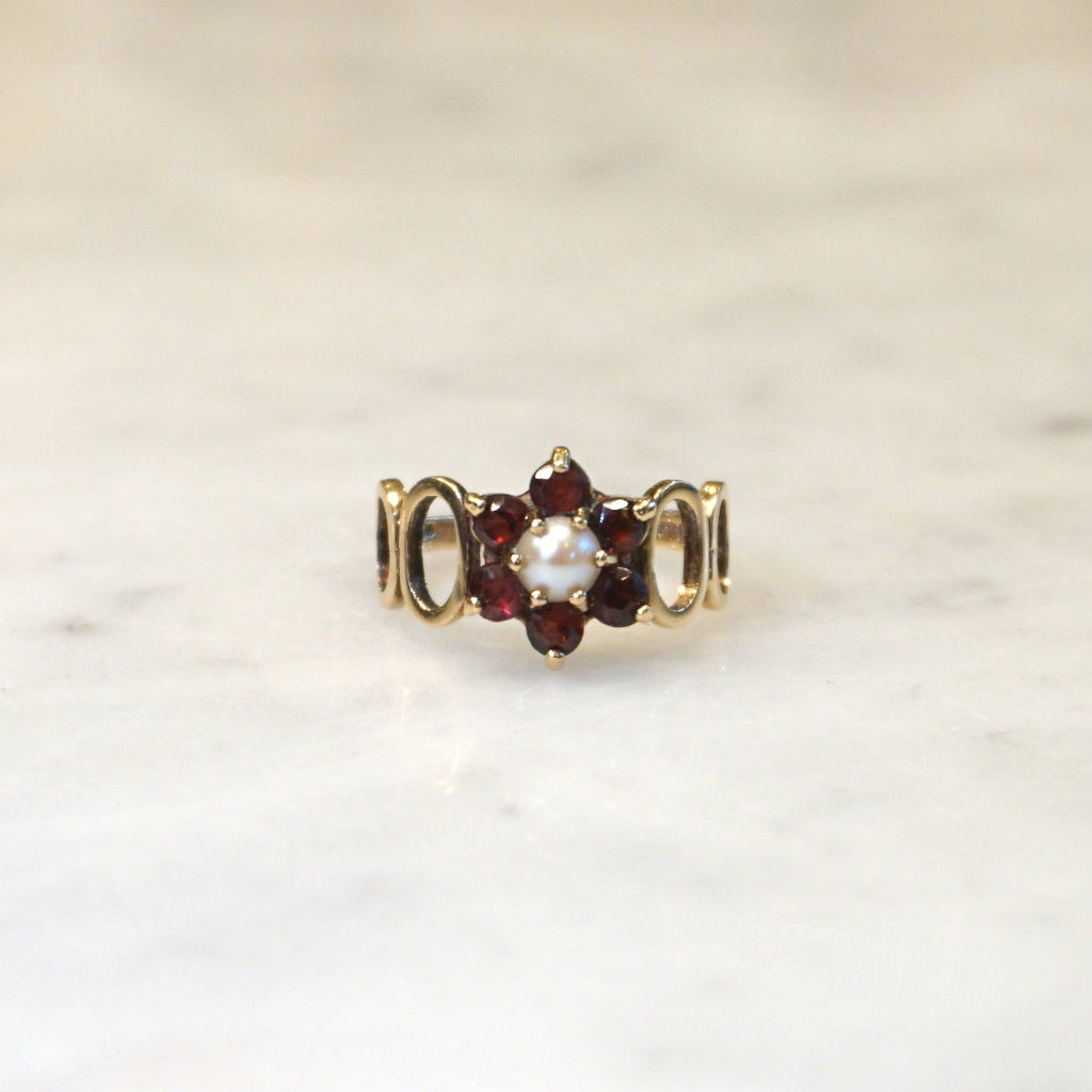 9ct Yellow Gold Garnet and Pearl Flower Ring