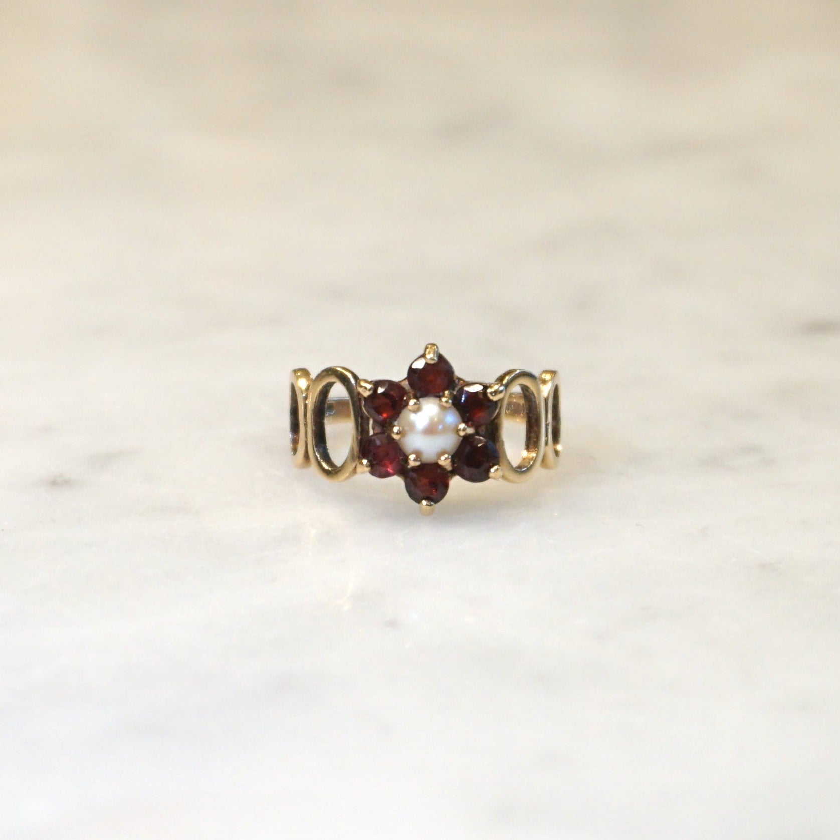 9ct Yellow Gold Garnet and Pearl Flower Ring