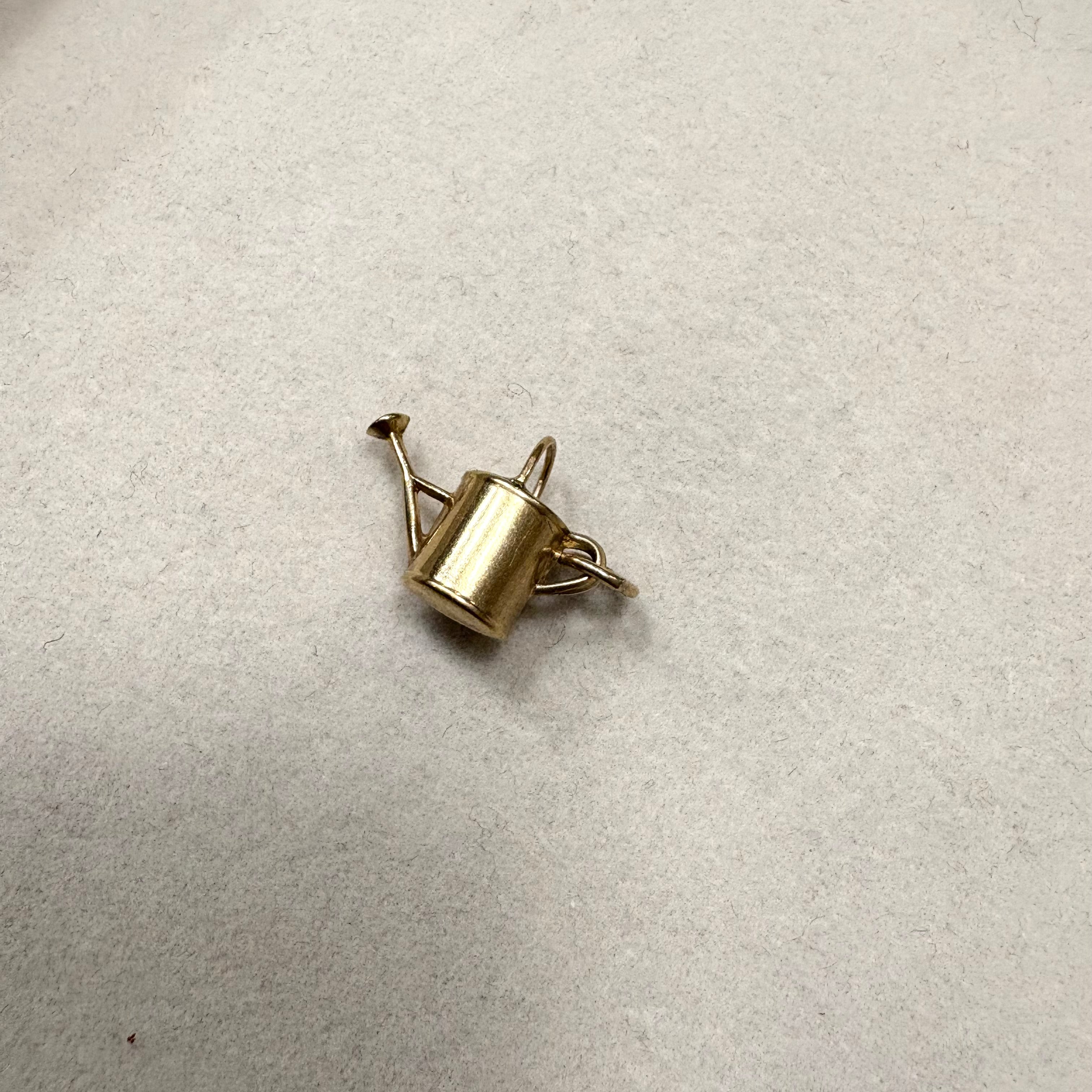 9ct Yellow Gold Watering Can Charm