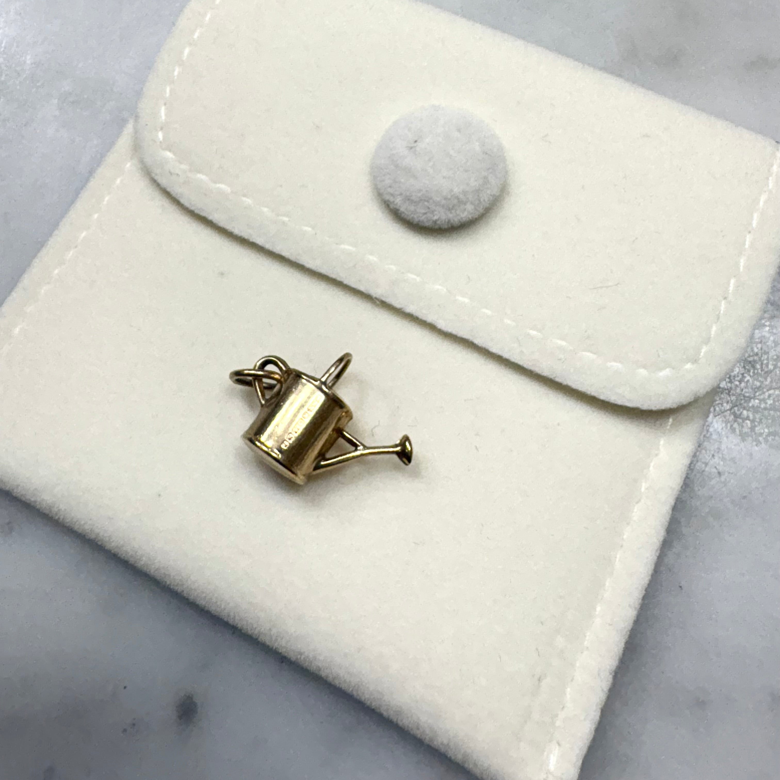9ct Yellow Gold Watering Can Charm