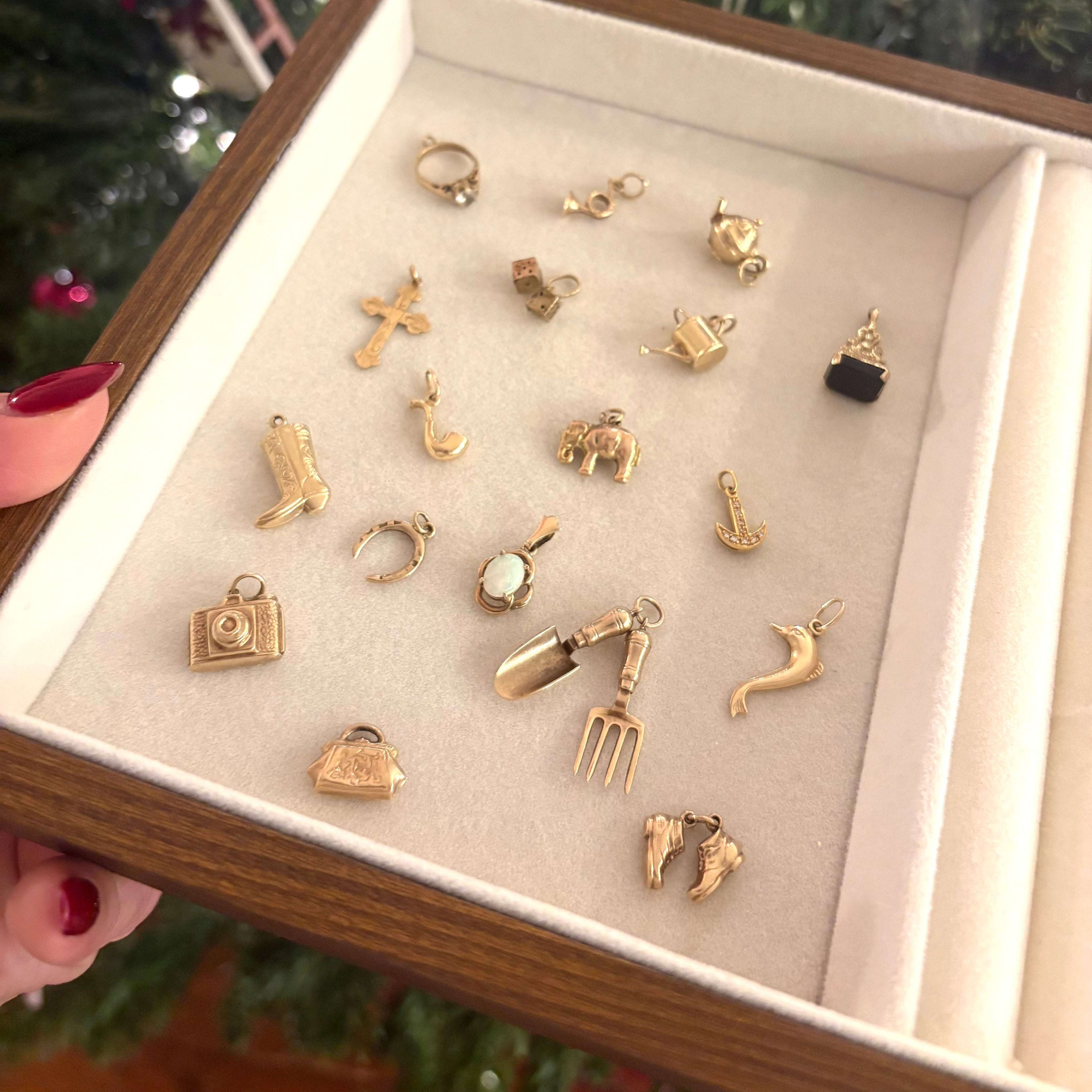 9ct Yellow Gold Fork & Trowel Charm