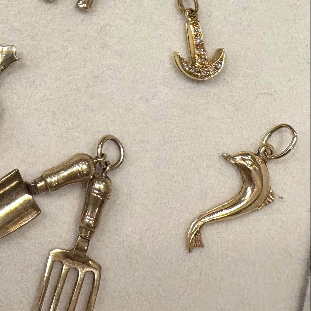 14ct Yellow Gold Dolphin Charm