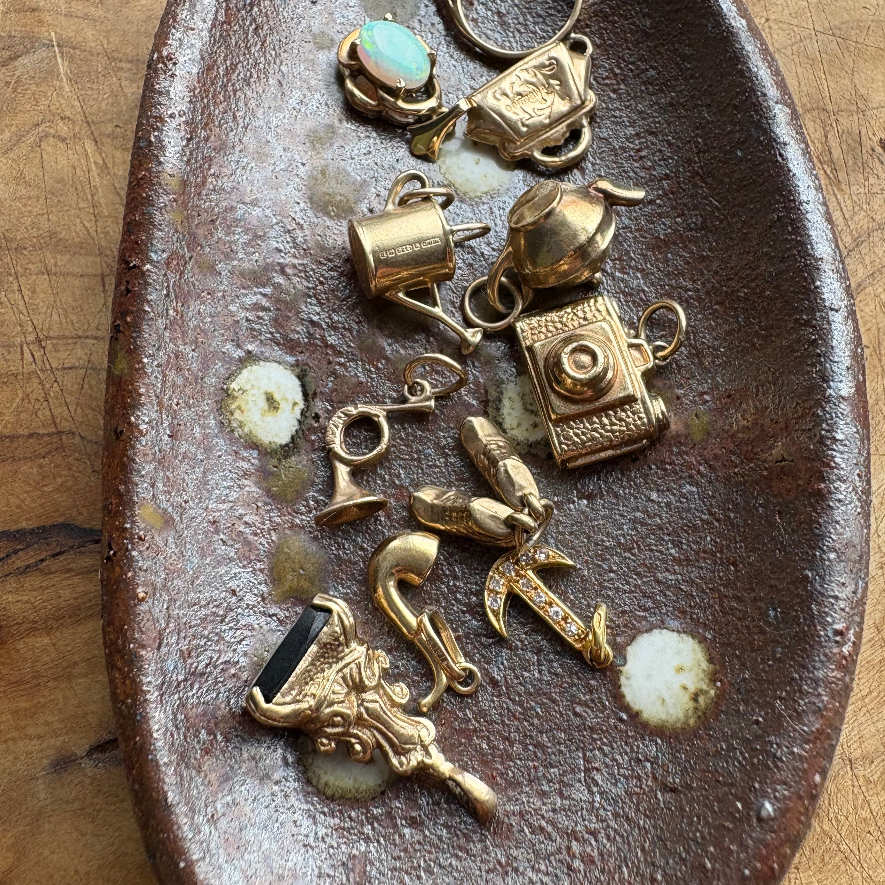 9ct Yellow Gold Boots Charm (Pair)