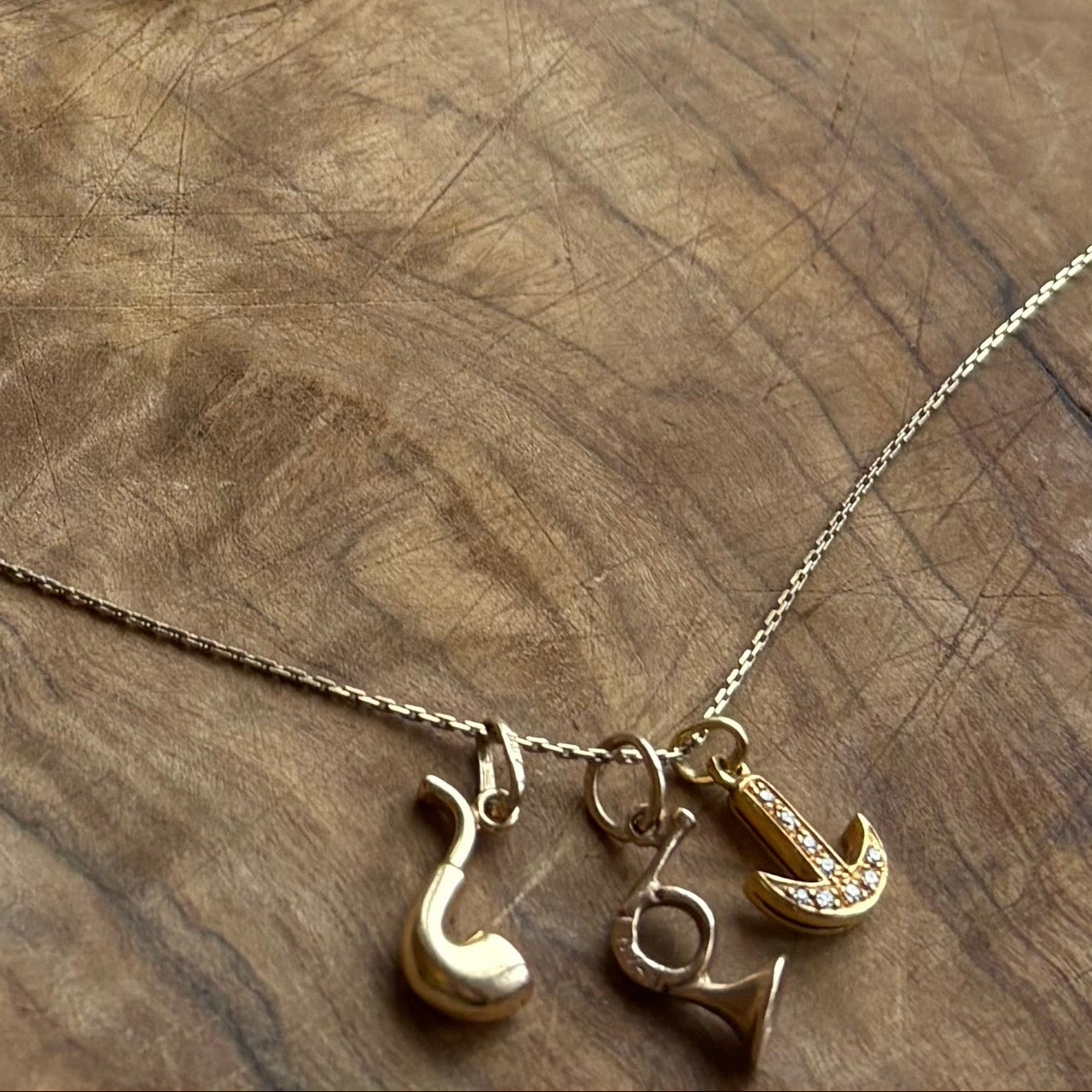 9ct Yellow Gold French Horn Charm