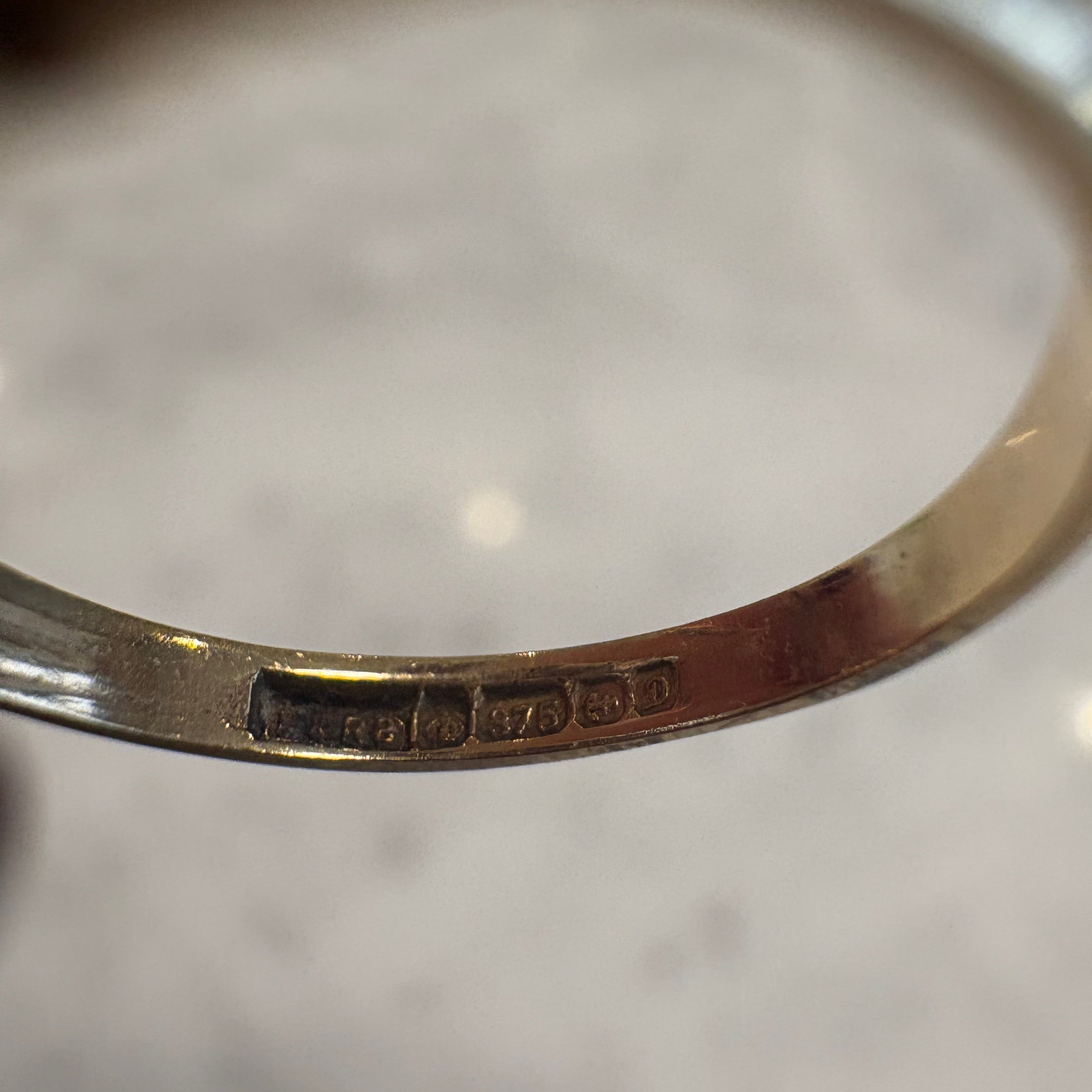 9ct Gold Amethyst Statement Ring